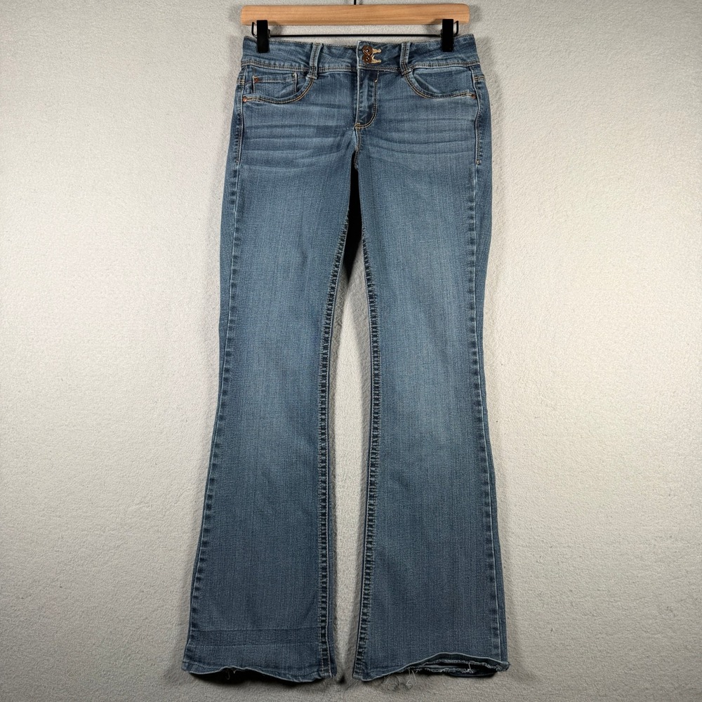 LEI Sophia Hipster Flare Jeans Womens 5 Regular Blue Medium Wash Low Rise Y2K